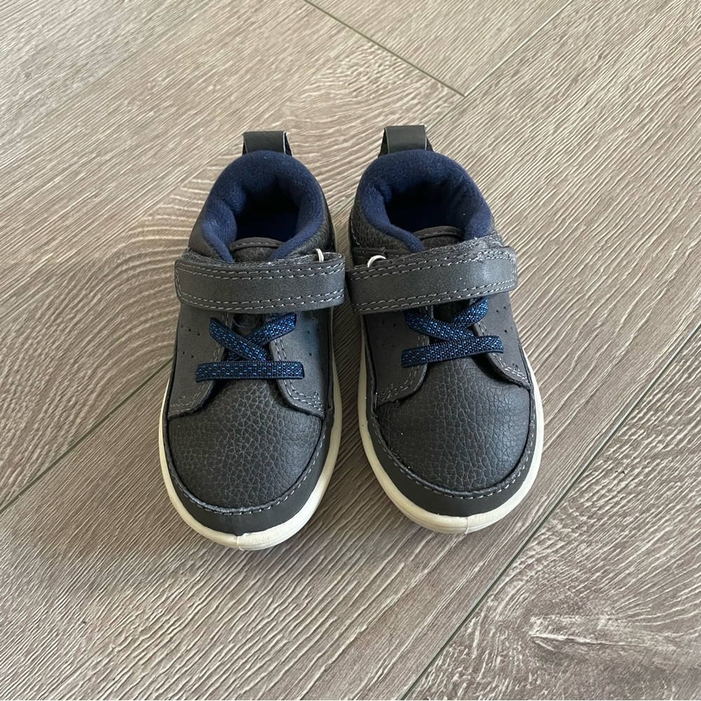 NEW Toddler Boy Dress Shoes Sneakers Size 6